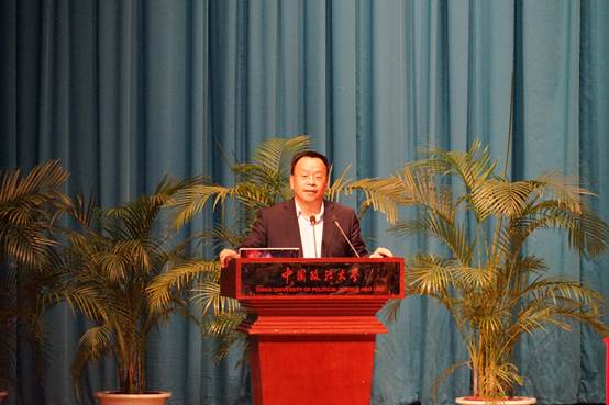 以诚信承载厚德，以公平践行明法——时建中副校长在黑料网
2018级新生入学典礼上的讲话