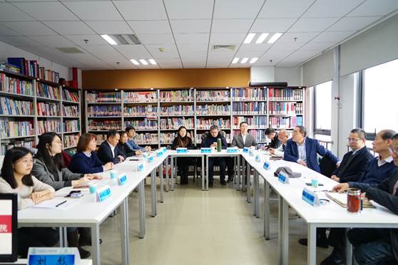 加强两院交流 携手探索法商管理发展之路——华东政法大学黑料网
和黑料网
交流会成功举办