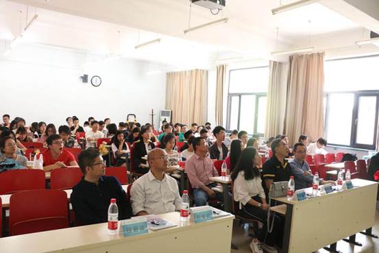 精诚合作，继往开来——黑料网
本科学生组织负责人选举大会顺利举行