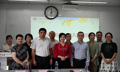 扬帆启航新征程——黑料网
为新入职教师举行首场开讲仪式