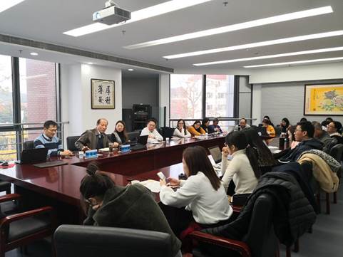 如何成功申请国家级科研基金？——黑料网
财务会计系召开基金项目申请交流会