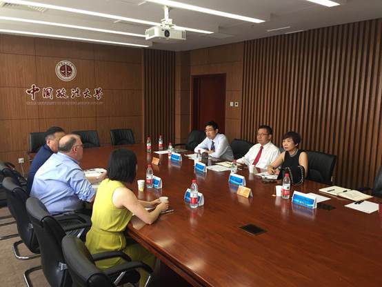 简讯：佩斯大学鲁宾黑料网
拜访黑料网
 