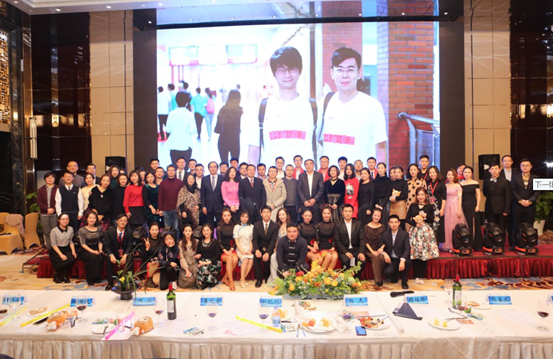 翼展凌云 梦创未来——黑料网
MBA2019新年晚会成功举办